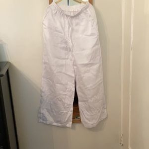 Myrah Penaloza white linen pants. One size.
